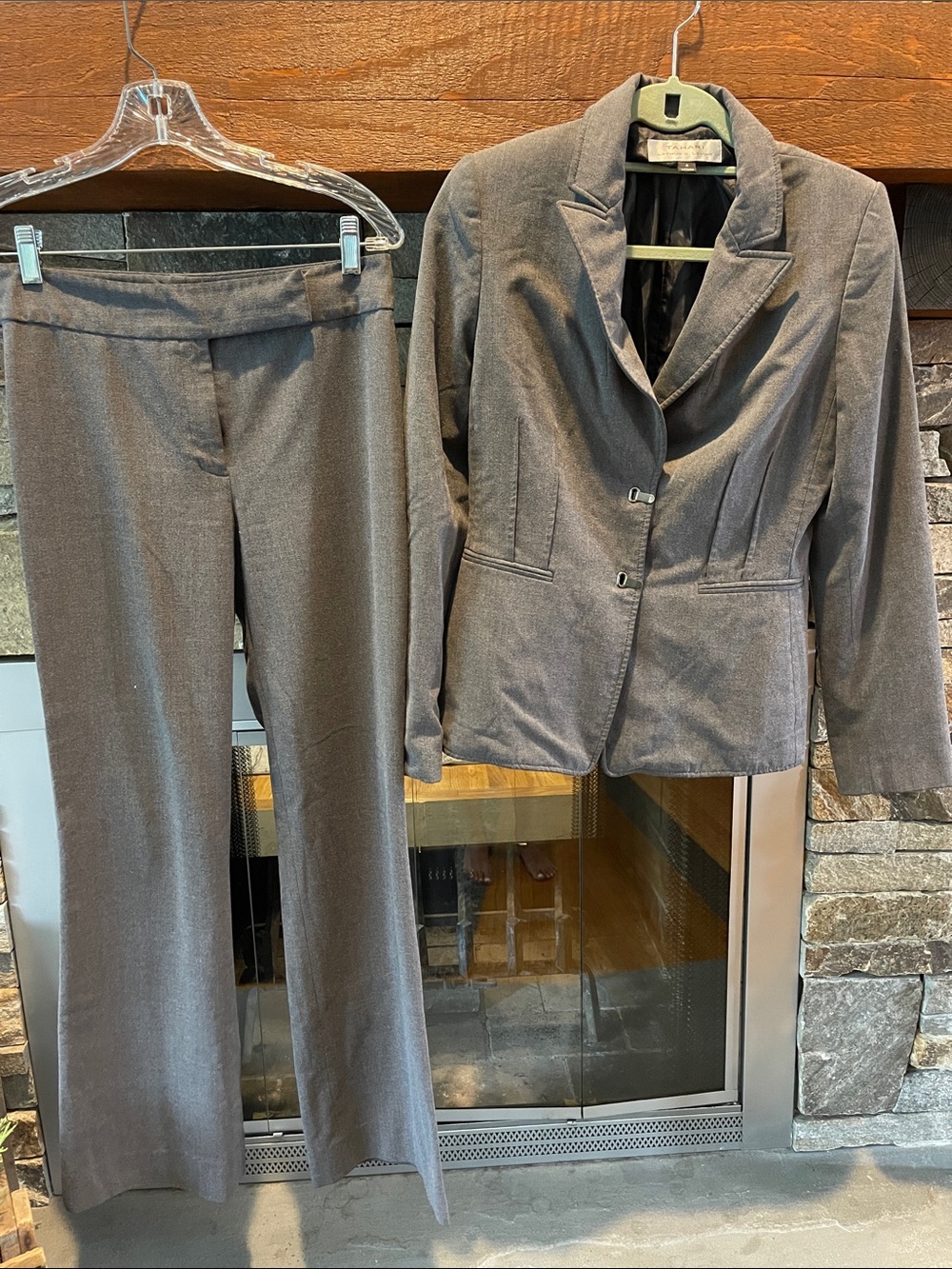 Women's Gray Tailored Blazer & Straight-Leg Trousers